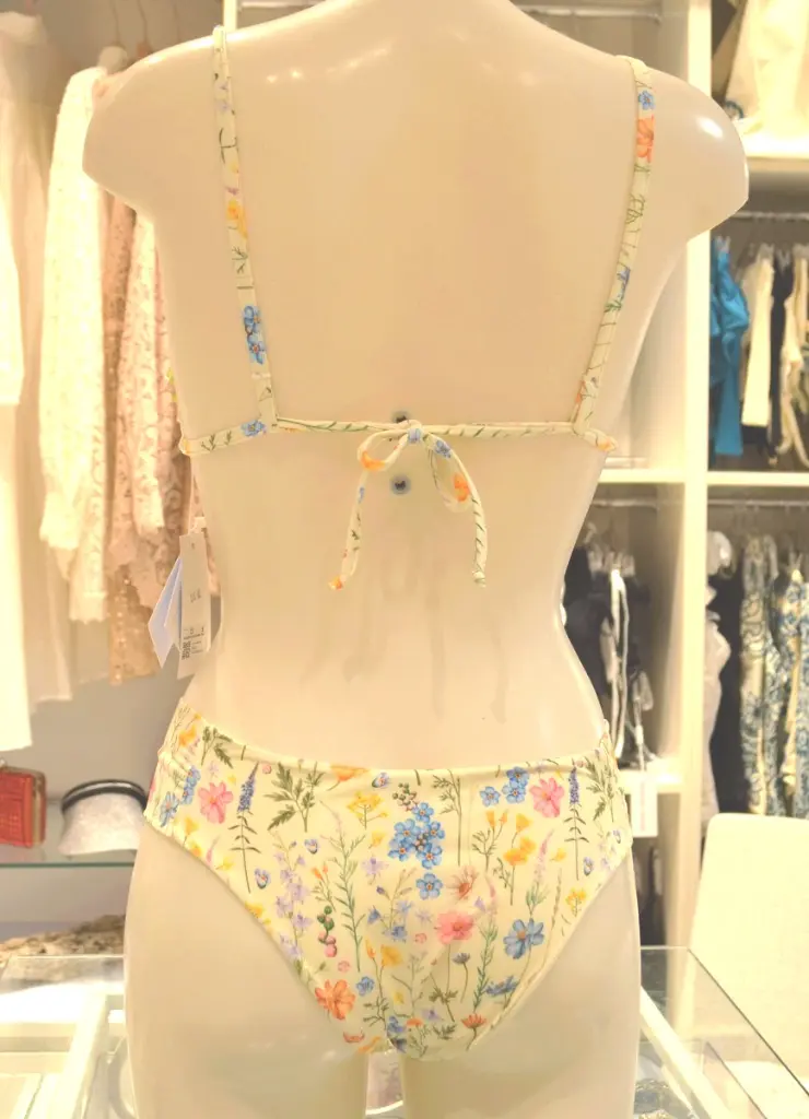 I COSTUMI DEL FORTE COLLEZIONE FIORI DI CAMPO4.webp