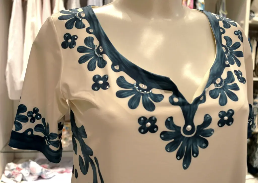 Raffaela D'angelo, abitocorto,lapeoperaia.JPG2.webp