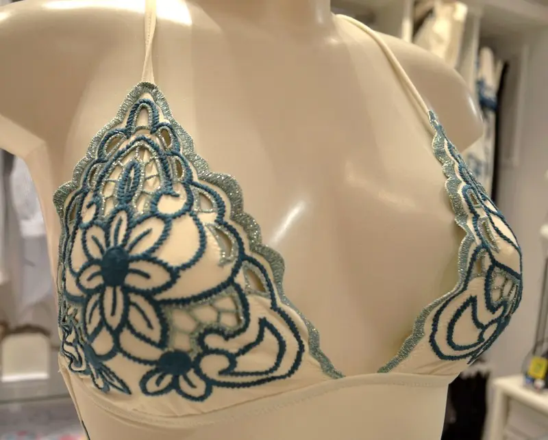 Raffaela D'angelo Costume intero.2JPG.webp