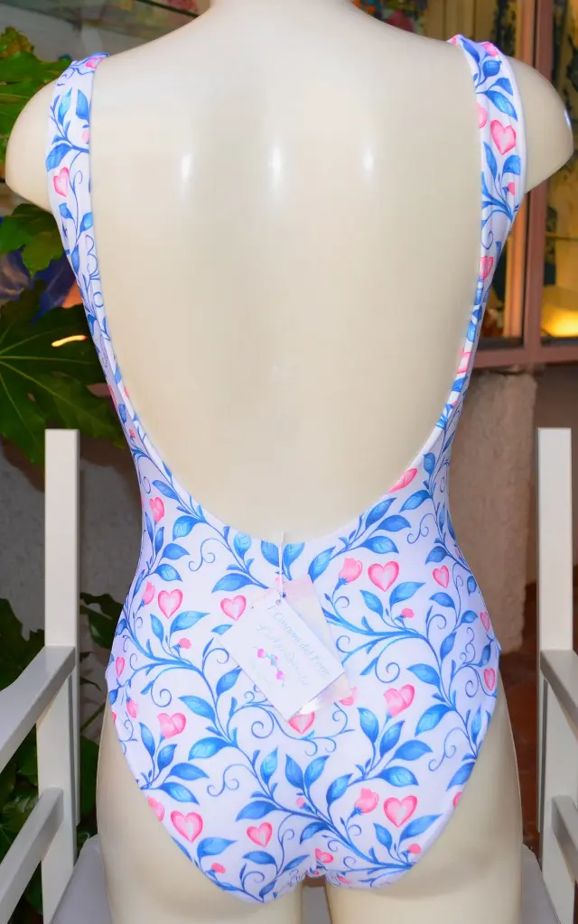 2I COSTUMIDELFORTE, COLLEZIONE CUORI,FORTEDEIMARMI,SHOPPING.webp