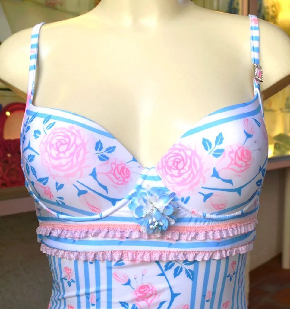 4COSTUMIDELFORTE,ROSA,FORTEDEIMARMI,SHOPPING.webp