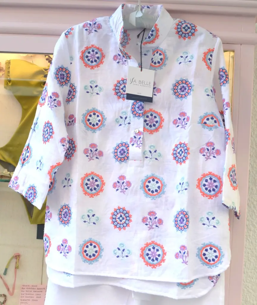 4lapeoperaia,abitiestivi,beachwear,modamare,shopping,fortedeimarmi.webp
