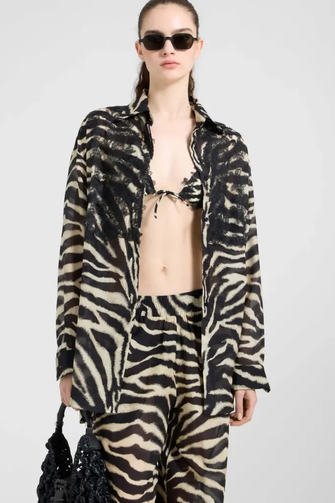 ermanno scervino  - Camicia in misto cotone e seta con stampa zebrata e pizzo rebrodé