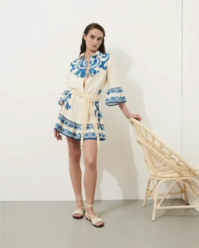 Raffaela D'Angelo Cruise Abito corto aperto con stampa piazzata