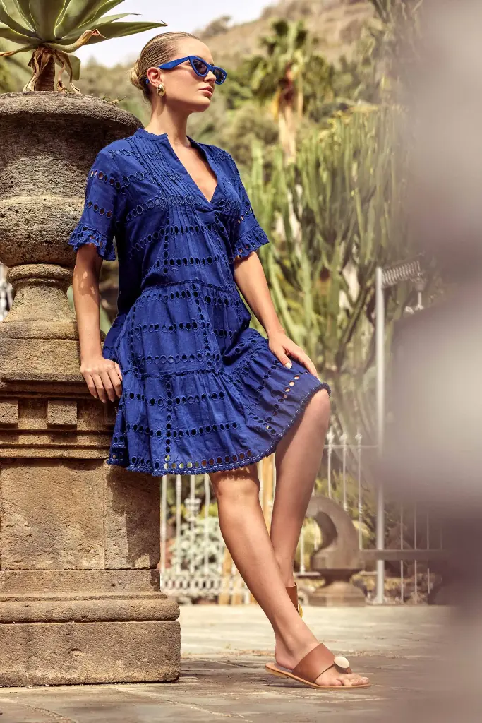 Iconique  - Abito corto disponibile solo bianco