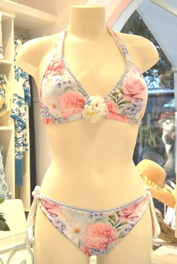 I COSTUMI DEL FORTE COLLEZIONE FLORA