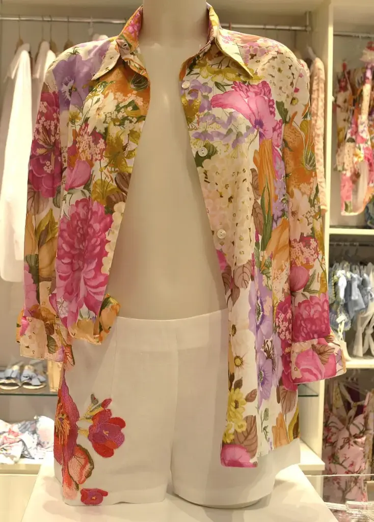 RAFFAELA D'ANGELEO - CAMICIA E SHORTS