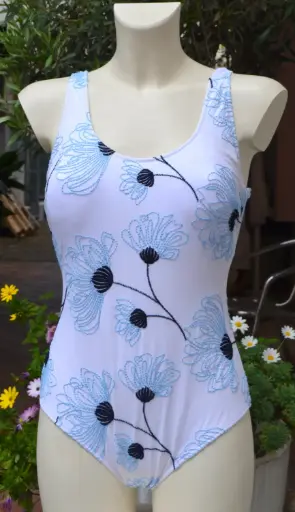 isa belle - costume intero