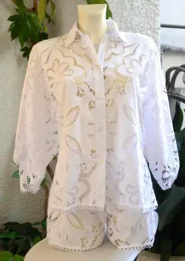Raffaela d'angelo - camicia e shorts